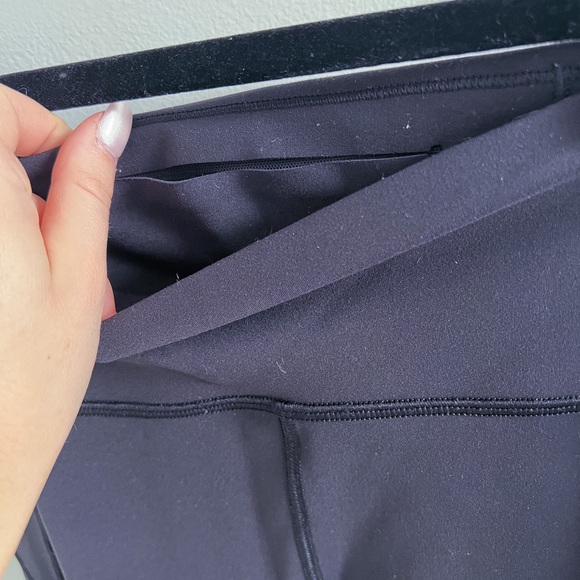 LIKE NEW Lululemon Fast & Free Leggings - Picture 5 of 7